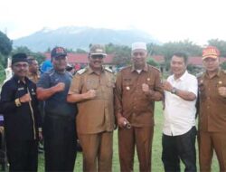 Dua-Bupati-Pasaman-Hadiri-Open-Turnamen-All-Star-Kinali-Cup-III-U-40+ Bupati Pasaman Barat, Hamsuardi dan Bupati Pasaman, Benny Utama menghadiri Open Turnamen All Star Kinali Cup III U 40+ di lapangan sepak bola Bateh Uba, PT. Sari Buah Sawit (SBS), Nagari Kinali Kecamatan Kinali