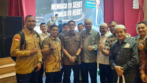 Bupati Pasbar Hadiri Launching Buku dan Talkshow Kebangkitan Ekraf dari Regulasi di Perpusnas