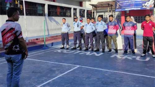 Rutan-Kelas-IIB-Krui-Geledah-Kamar-Hunian Petugas Rutan Kelas IIB Krui ikuti apel sebelum pengeledahan Kamar Hunian