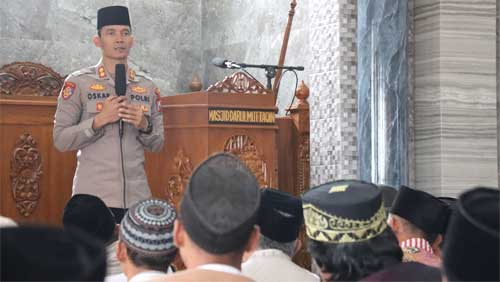 Kapolres Batu Ceramah Kamtibmas di Masjid Darul Muttaqin Bumiaji
