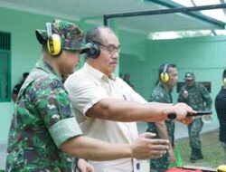 Wabup Asahan Latihan Menembak bersama Dandim 0208 AS