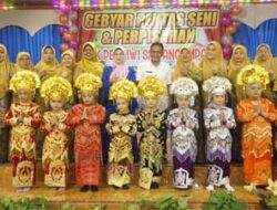 TK Pertiwi Simpang Empat Adakan Pentas Seni