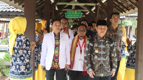 Bupati Lampura Hadiri Survei Akreditasi Rumah Sakit Umum Daerah (RSUD) H.M. Ryachudu Kotabumi
