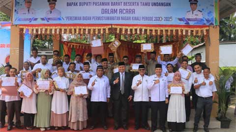 Bupati-Pasbar-Lantik-Anggota-Bamus-Nagari-Kinali Bupati Pasbar Lantik Anggota Bamus Nagari Kinali