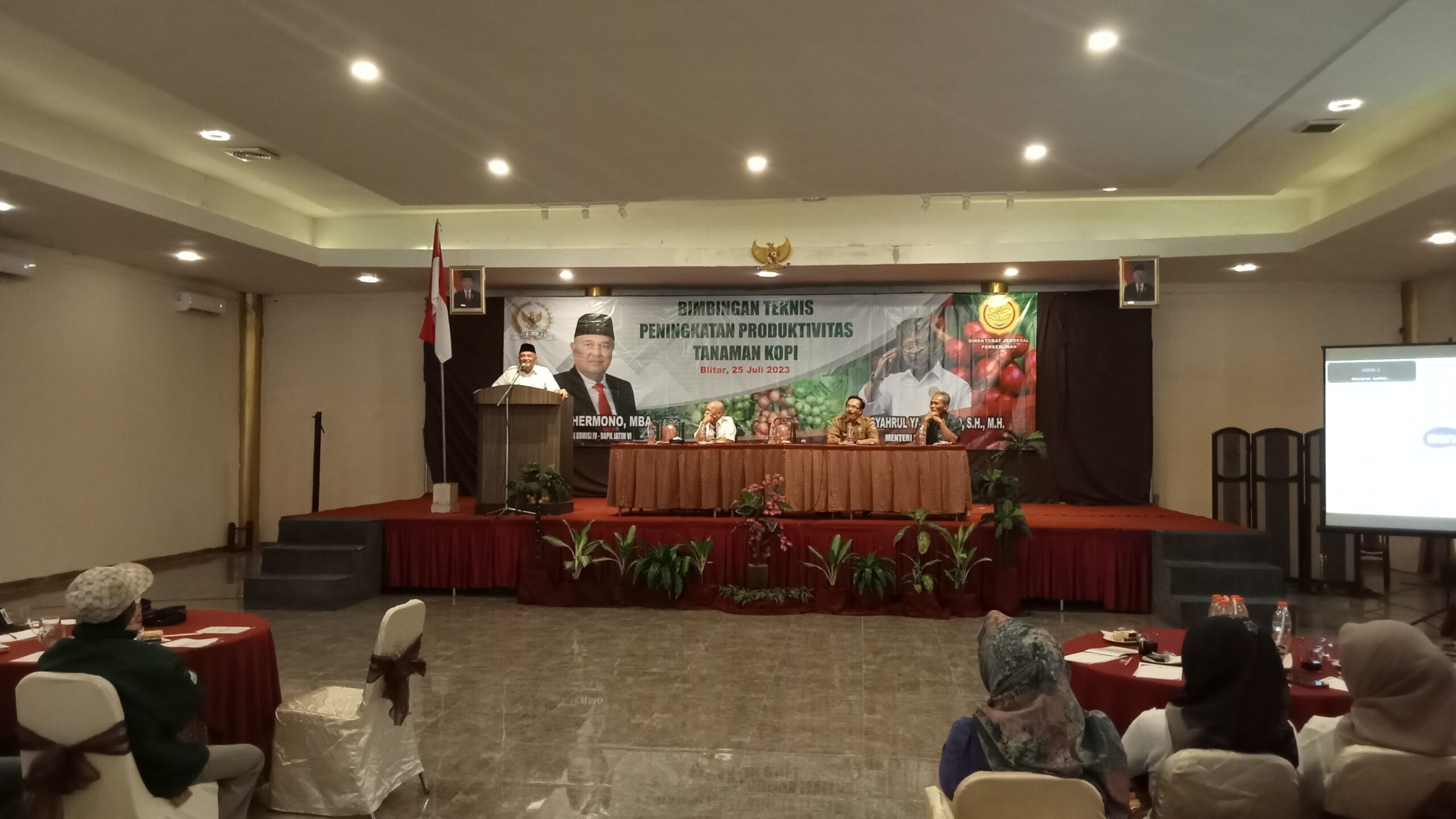 Endro Hermono Gelar Bimtek Penguatan Produktivitas Tanaman Kopi