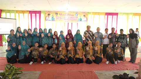 Tim Evaluasi TP PKK Provsu di Desa Lubuk Palas