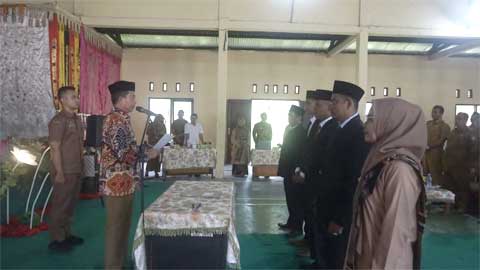 Wabup-Pasbar-Lantik-Bamus-Nagari-Sungai-Talang Wabup Pasbar Lantik Bamus Nagari Sungai Talang