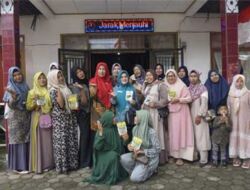 Sosialisasi-Pemanfaatan-Pekarangan-Rumah-di-Nagari-Aia-Gadang Sosialisasi Pemanfaatan Pekarangan Rumah di Nagari Aia Gadang