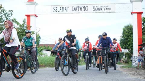 Bupati Asahan bersama Komunitas Sepeda Meriahkan HUT RI ke-78 dengan Gowes Bersama