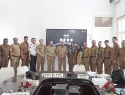 Penandatanganan komitmen Kepala OPD untuk menggunakan Aplikasi e-TPP di Aula Mawar Kantor Bupati Asahan, Rabu (18/10/2023).