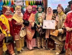 Kader Posyandu Seroja III Air Bangis Raih Juara III Tingkat Provinsi