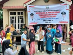Pemkab Pasbar Salurkan Bantuan Pangan CBP Tahap II di Sungai Aur