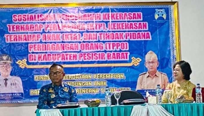 Pemkab Pesibar Sosialisasikan Pencegahan Kekerasan Terhadap Anak dan Perempuan