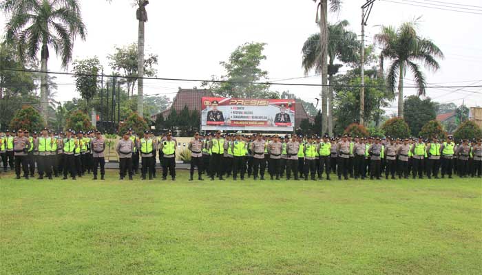 Apel-Kesiapan-Pengamanan-TPS Polresta Magelang Gelar Apel Kesiapan Pengamanan TPS
