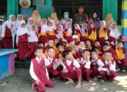 Babinsa Kodim Lamongan Ikut Sukseskan PIN Polio Tahap II