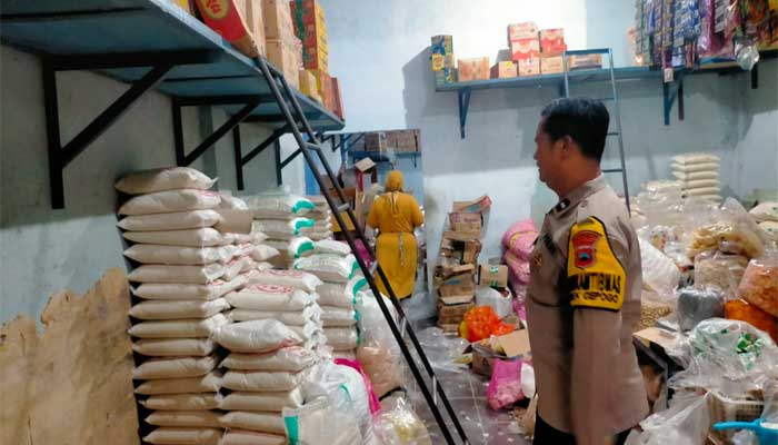 Kapolsek Cepogo Monitoring Stok dan Harga Beras di Toko dan Pengecer