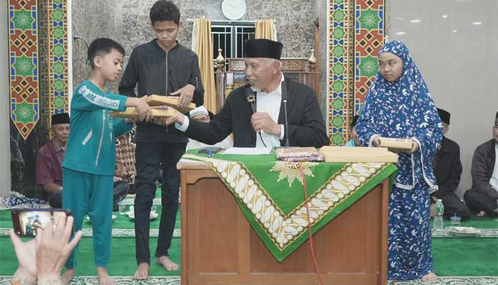 Gubernur-Sumbar-Safari-Ramadan-di-Masjid-Baitul-Jalal-Muhammadiyah-Bukittinggi Gubernur Sumbar Safari Ramadan di Masjid Baitul Jalal Muhammadiyah Bukittinggi