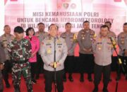 Mabes-Polri-Kirim-Misi-Kemanusiaan-Ringankan-Korban-Banjir-di-Demak Mabes Polri Kirim Misi Kemanusiaan Ringankan Korban Banjir di Demak
