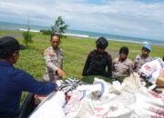 Polres Purworejo Musnahkan Barang Bukti Petasan di Pantai Ketawang