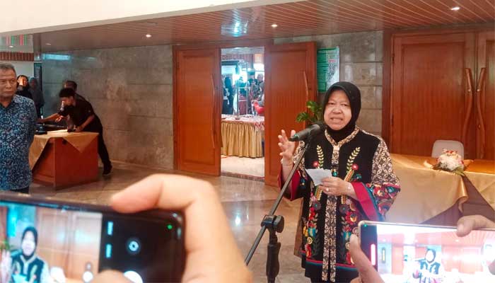 Menteri Sosial Tri Rismaharini