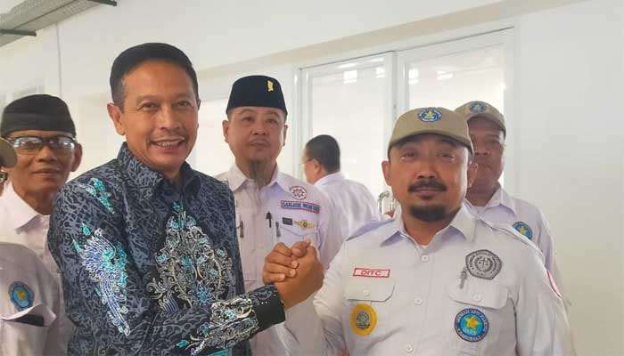 Pj. Walikota Malang, Wahyu Hidayat bersama Ketua DPC GANN Malang Raya, Dwi Indrotito Cahyono saat training of trainer. (f/ist)