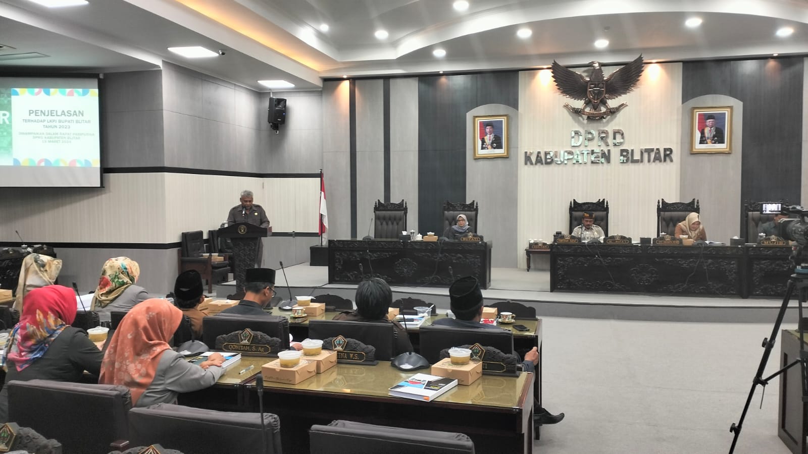 Fraksi Golkar-Demokrat DPRD Kabupaten Blitar Membahas LKPJ 2023: Dorong Pengembangan Ekonomi Kreatif dan Optimalisasi Aset untuk Kesejahteraan Masyarakat
