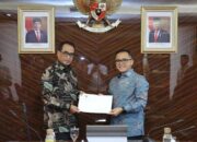 Budi-Karya-Sumadi-bersama-Abdullah-Azwar-Anas Menteri Perhubungan Budi Karya Sumadi bersama Menteri PANRB, Abdullah Azwar Anas