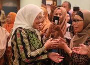 Menaker-Halal-Bihalal-dengan-Pekerja-Migran-di-Malaysia Menaker Halal Bihalal dengan Pekerja Migran di Malaysia