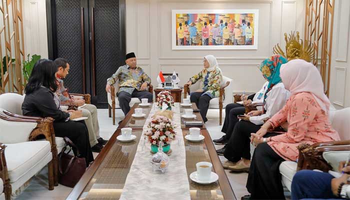 Kemnaker-Matangkan-Kerja-Sama-Penempatan-Pekerja-Migran-di-Persatuan-Emirat-Arab Kemnaker Matangkan Kerja Sama Penempatan Pekerja Migran di Persatuan Emirat Arab