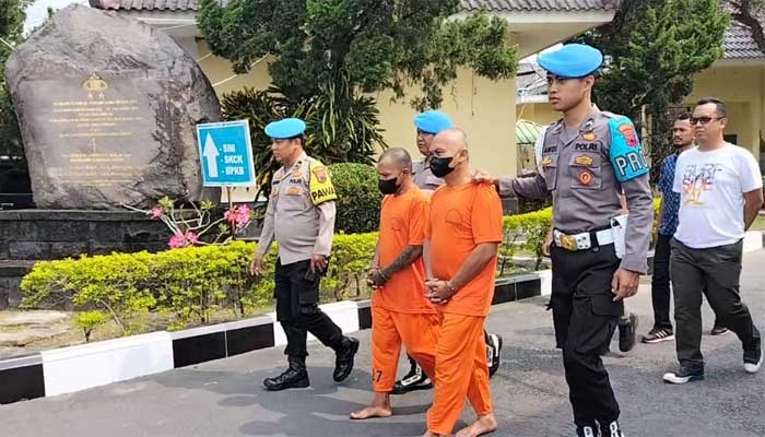 Polresta-Magelang-Tangkap-Tersangka-Pembakaran-Sepeda-Motor-di-Srumbung Polresta Magelang Tangkap Tersangka Pembakaran Sepeda Motor di Srumbung