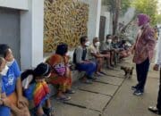 Mensos Beri Bantuan Usaha dan Tempat Tinggal Layak kepada Pemulung di Menteng