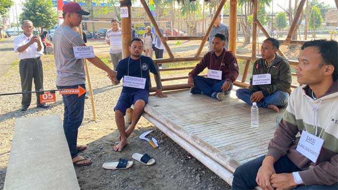 Tim Reskrim Polres Purworejo, Jawa Tengah, menggelar rekonstruksi kasus penganiayaan yang menyebabkan tewasnya Krisbiantoro