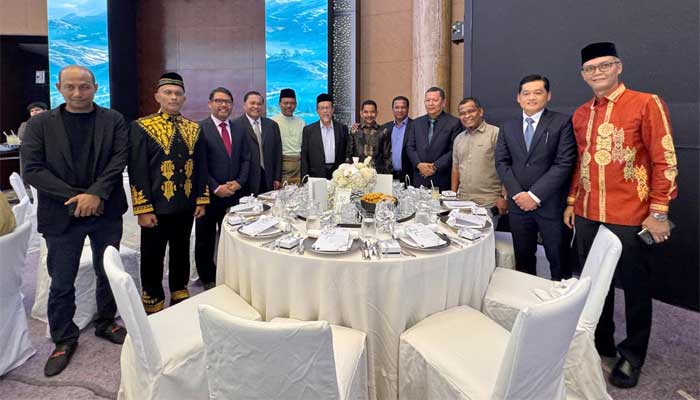 Anggota DPD RI asal Aceh Azhari Cage di Malaysia