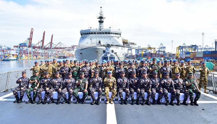 Satgas-MTF-TNI-Konga-XXVIII-O-UNIFIL-Kembali-ke-Tanah-Air Kasal dan Pangkoarmada RI sambut kepulangan Satgas MTF TNI Konga XXVIII-O/UNIFIL