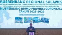 Dirjen Bina Pembangunan Daerah Kemendagri, Restuardy Daud beri sambutan dalam Musrenbang wilayah Sulawesi