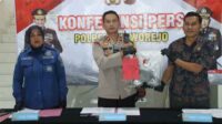penangkapan seorang pria yang kedapatan membawa bahan pembuatan mercon di Kecamatan Bruno, Kabupaten Purworejo, Jawa Tengah