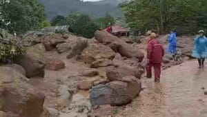 Kondisi Arosuka, Kabupaten Solok, Sumbar, pasca banjir bandang terjadi Senin (21/9/2026) malam (ist)